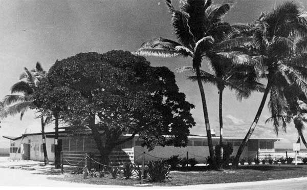 The Crossroads Club - Kwajalein, MI